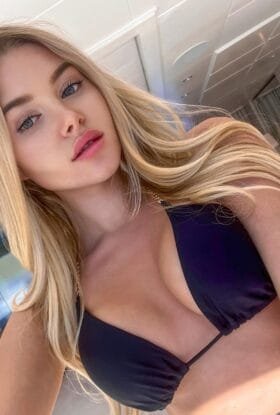 Проститутка Кайли