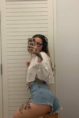 Проститутка Алиса