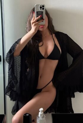 Проститутка Амелия