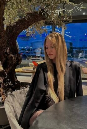 Проститутка КИРА ЧИТАТЬ ОПИСАНИЕ